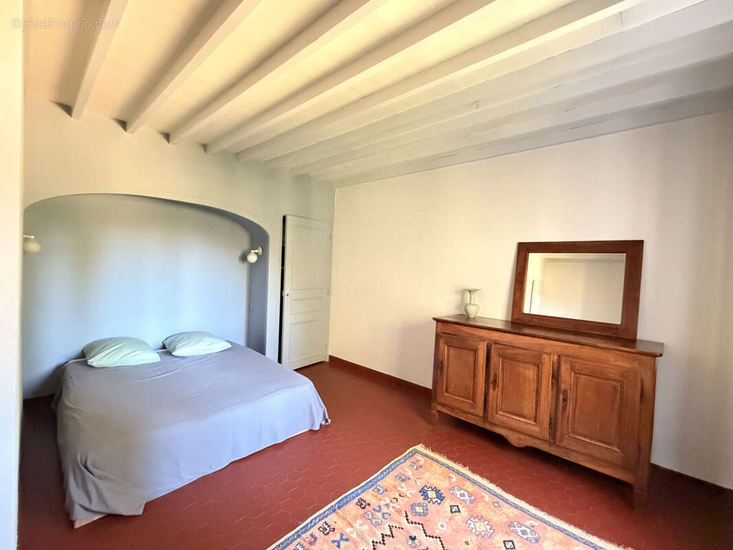 Maison à CHATEAUNEUF-DU-RHONE