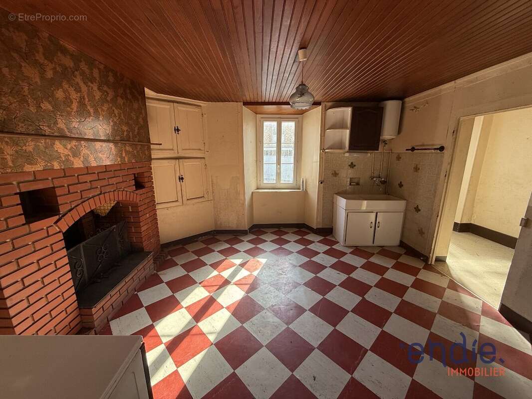 Maison à ROCHECHOUART