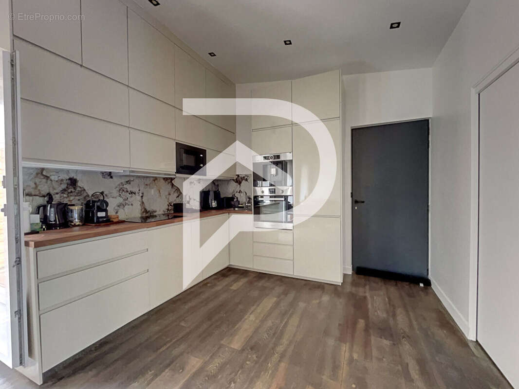 Maison à NOYANT-ET-ACONIN