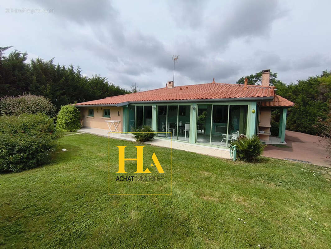 Maison à SAINT-JEAN-DE-MARSACQ