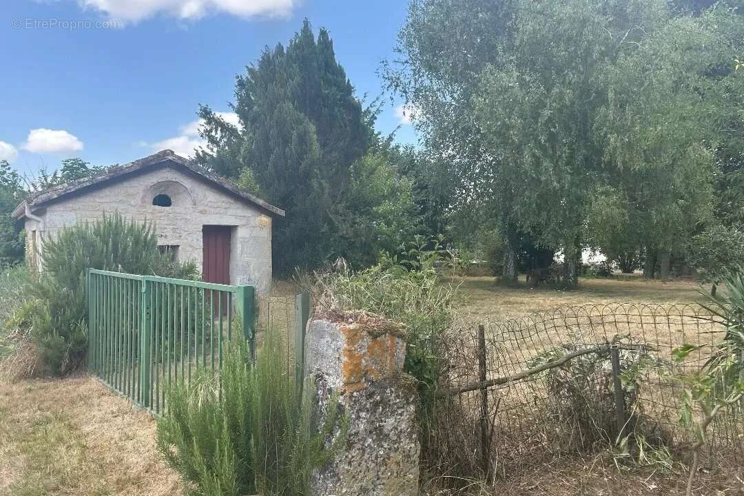 Maison à ANNEPONT