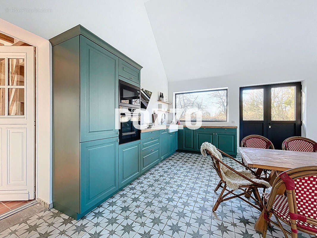 Maison à PONT-L&#039;EVEQUE