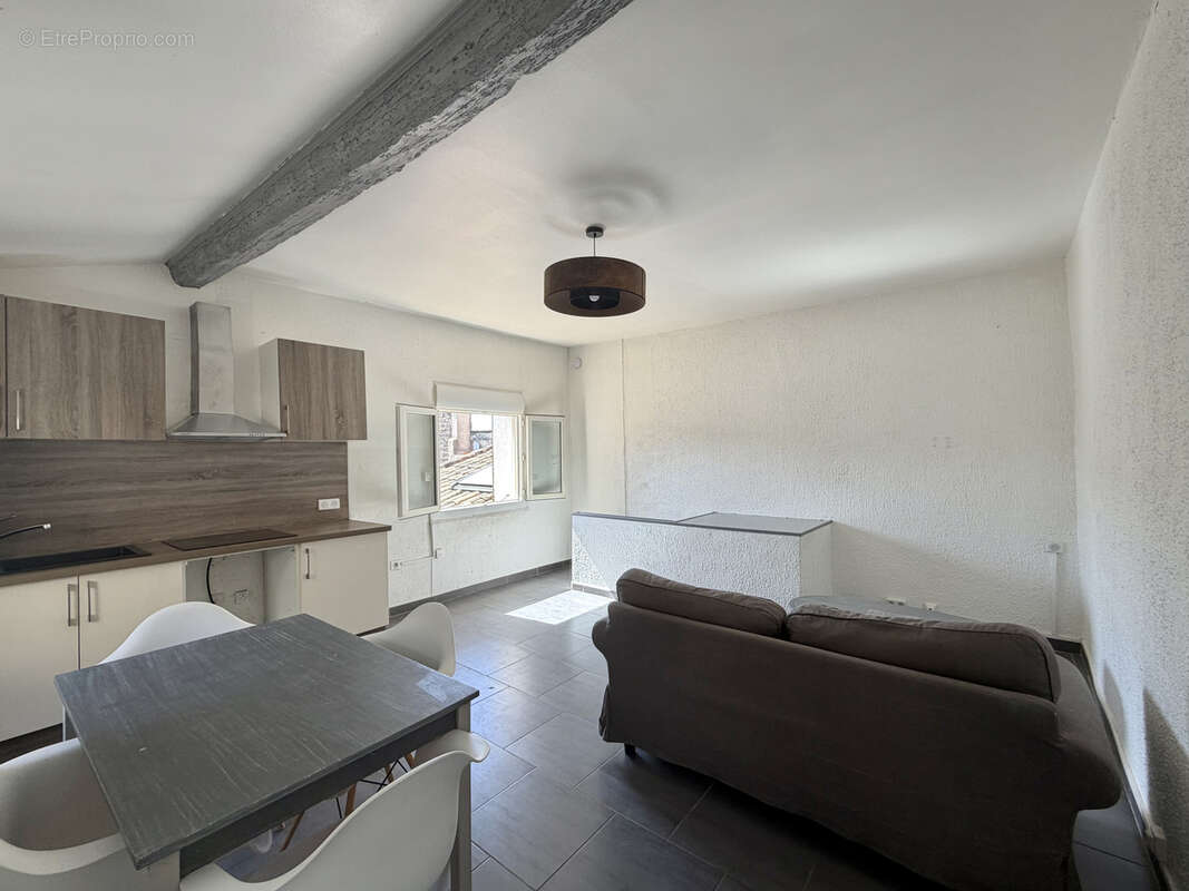 Appartement à ARAMON