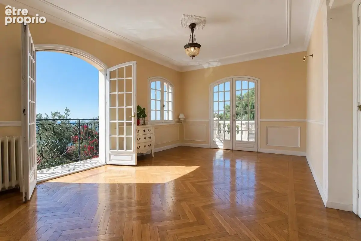 Cap d'ail - villa 350m²  terrain 1425m²  vue mer - photo 13