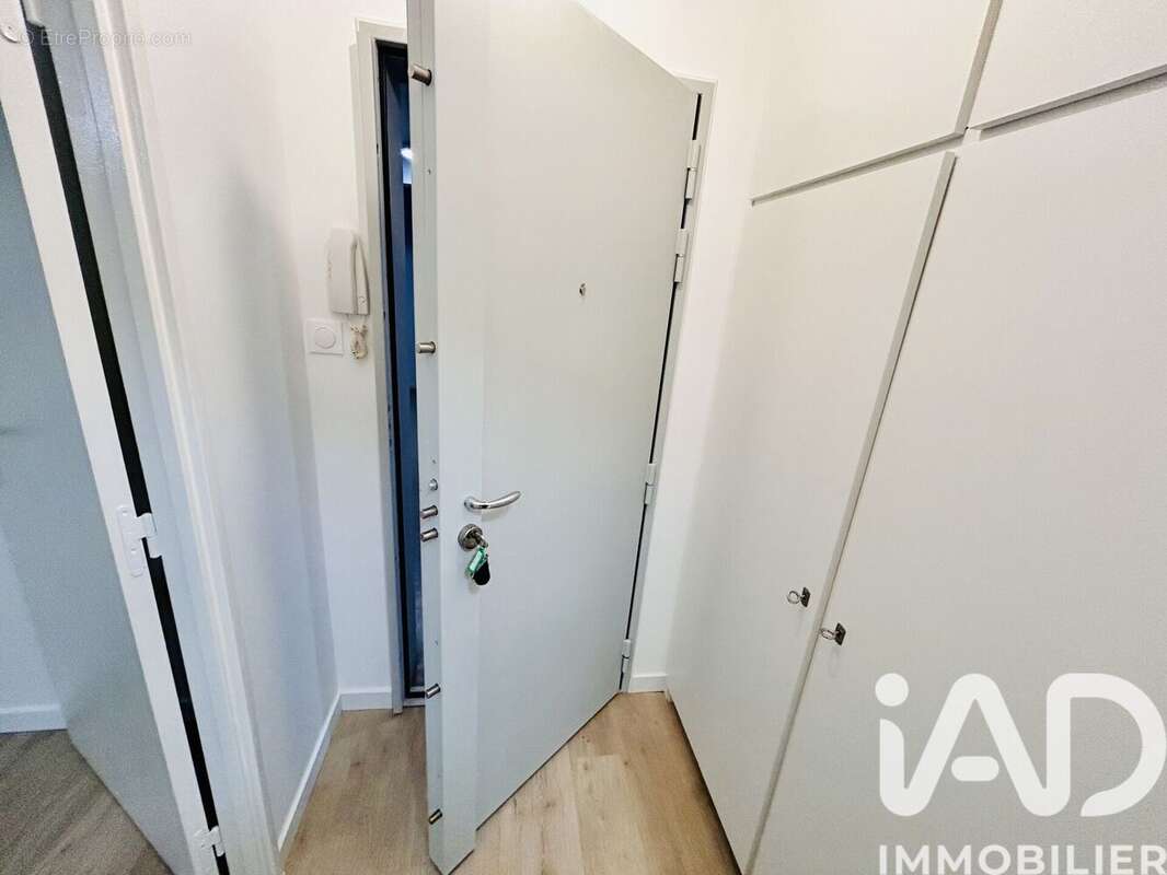 Appartement 31 m² à Thionville  - photo 9