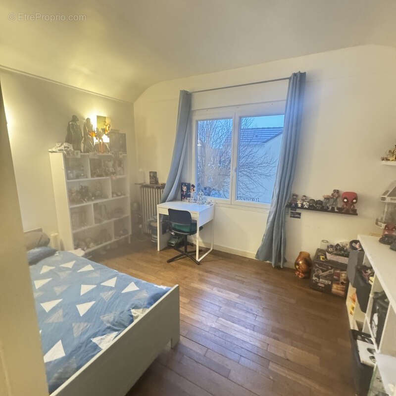 Maison à MONTIGNY-LES-CORMEILLES