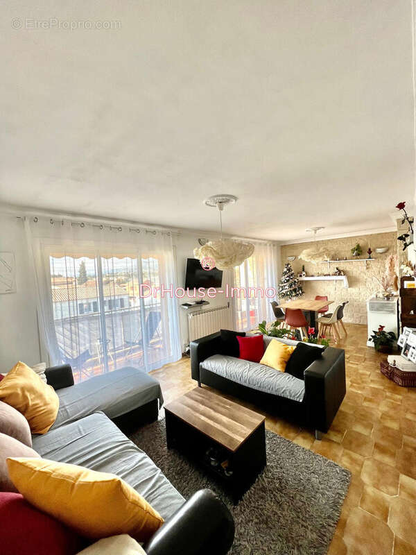 Appartement à LE PRADET