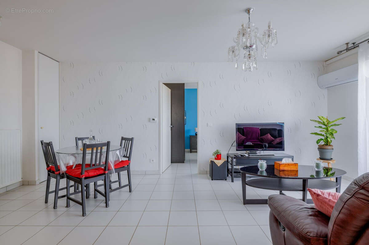 Appartement à VENISSIEUX