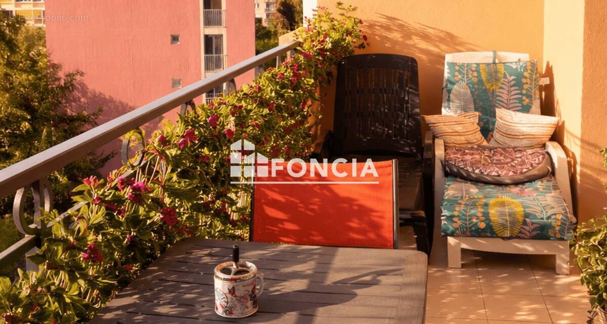 Appartement à HYERES