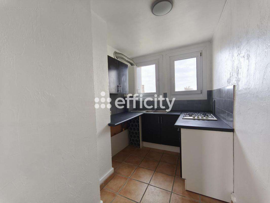 Appartement à HELLEMMES-LILLE