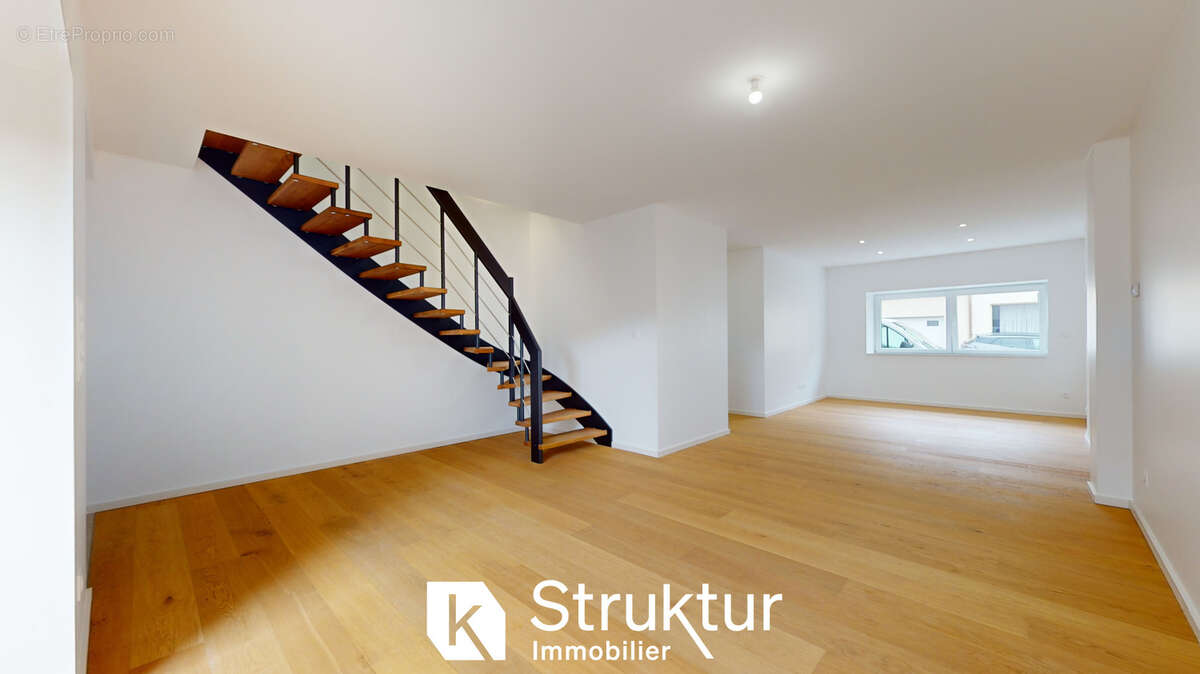 Maison à HETTANGE-GRANDE