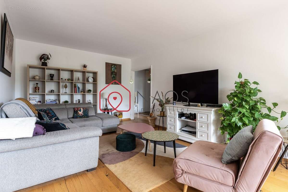 En EXCLUSIVITE : Rueil-Malmaison proche gare appartement 5 pièces avec balcon + 2 parkings + ca - photo 4