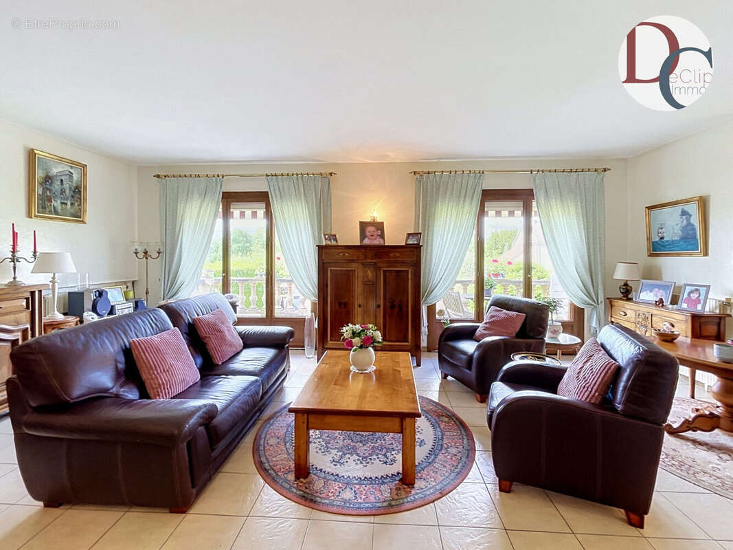 Maison 165 m² à Senlis  - photo 2