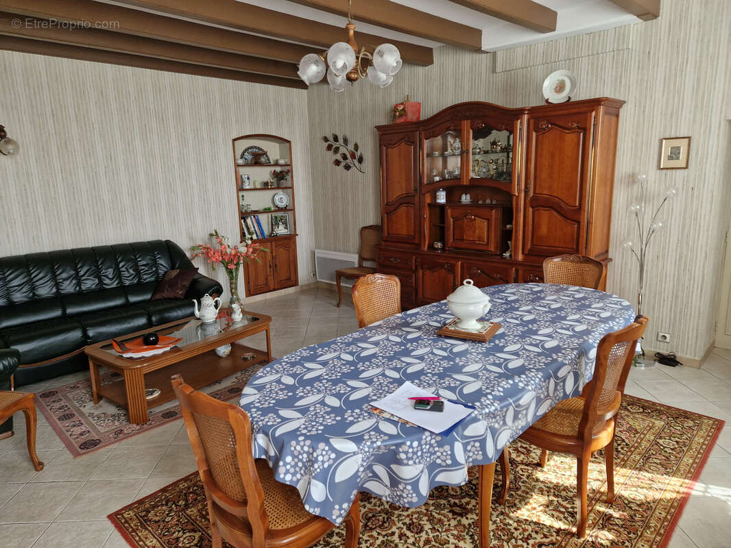 À Breuil-La-Réorte, maison avec 7 chambres en vente 190000 € - photo 3