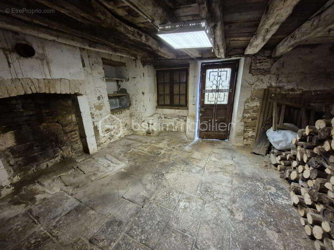 Maison à LATRECEY-ORMOY-SUR-AUBE