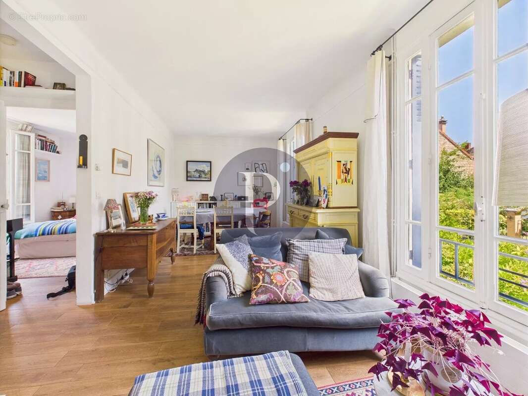 Maison à BOURG-LA-REINE