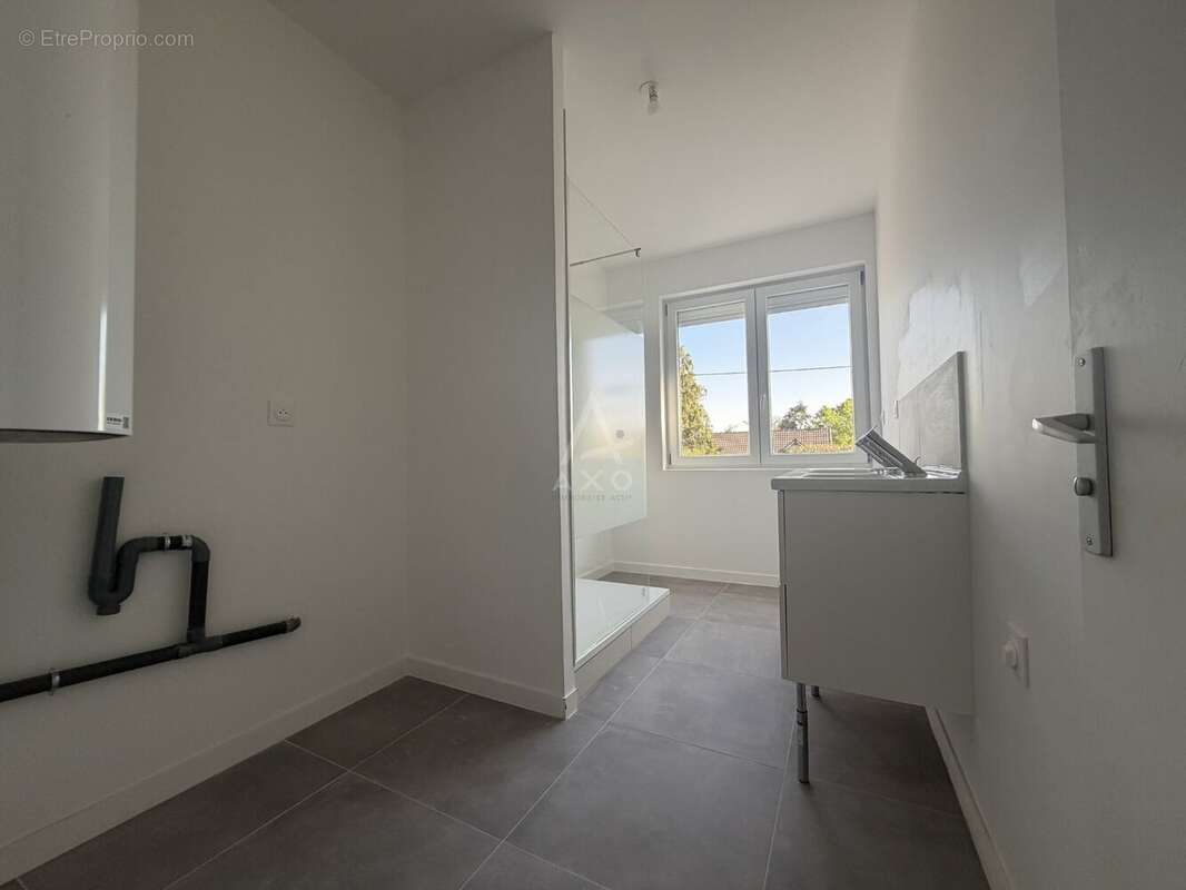 Appartement à BOUGUENAIS