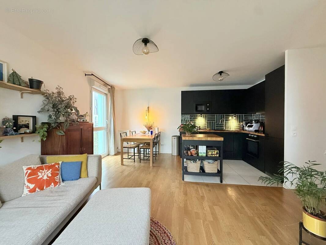 Appartement à ROMAINVILLE