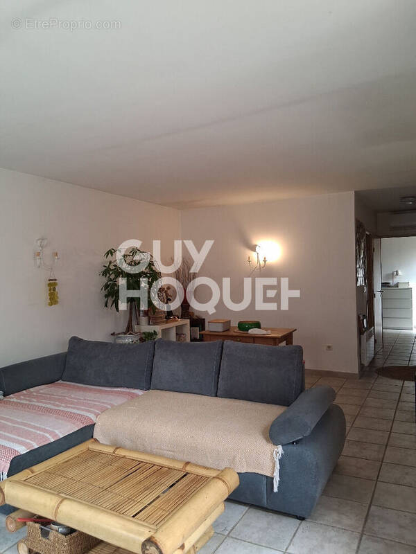 Maison à CAUMONT-SUR-DURANCE