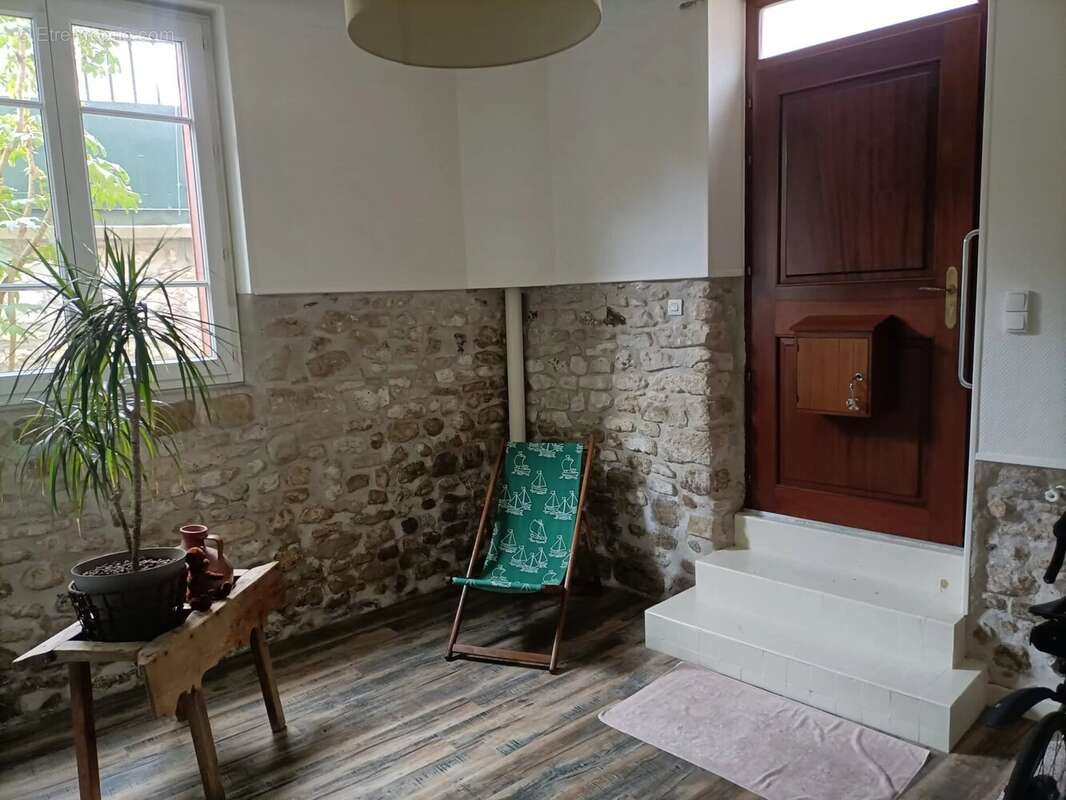 Maison à MAULE