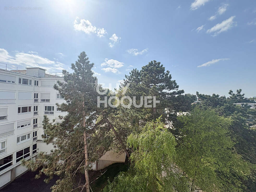 Appartement à HEROUVILLE-SAINT-CLAIR