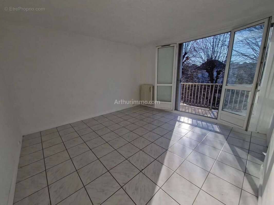 Appartement à LAGNY-SUR-MARNE