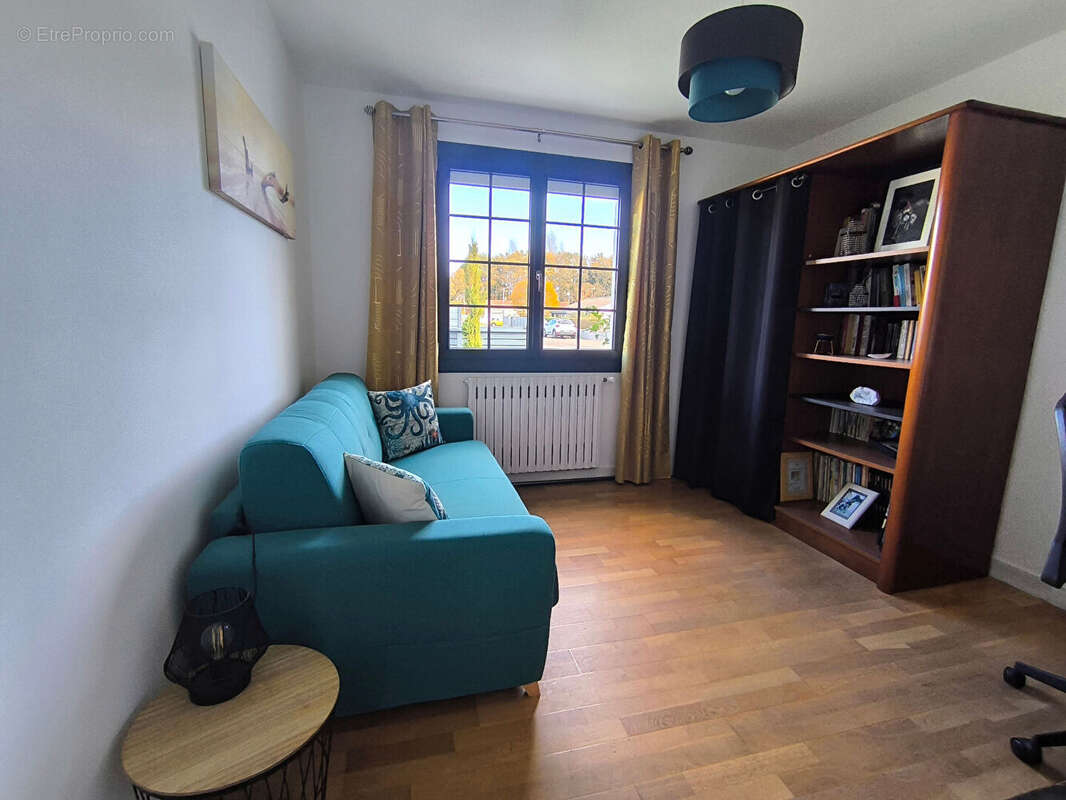 Maison à COMMEQUIERS