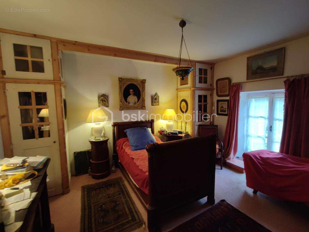 Maison à SAINT-MAURICE-AUX-RICHES-HOMMES