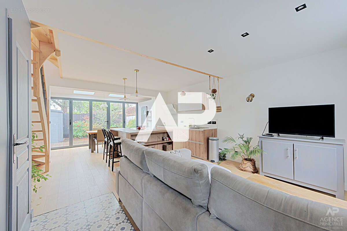 Maison à RUEIL-MALMAISON