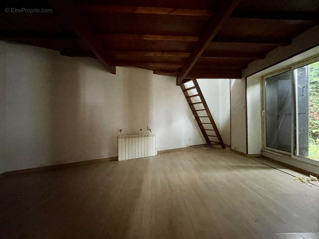 Maison à SAINT-PORCHAIRE