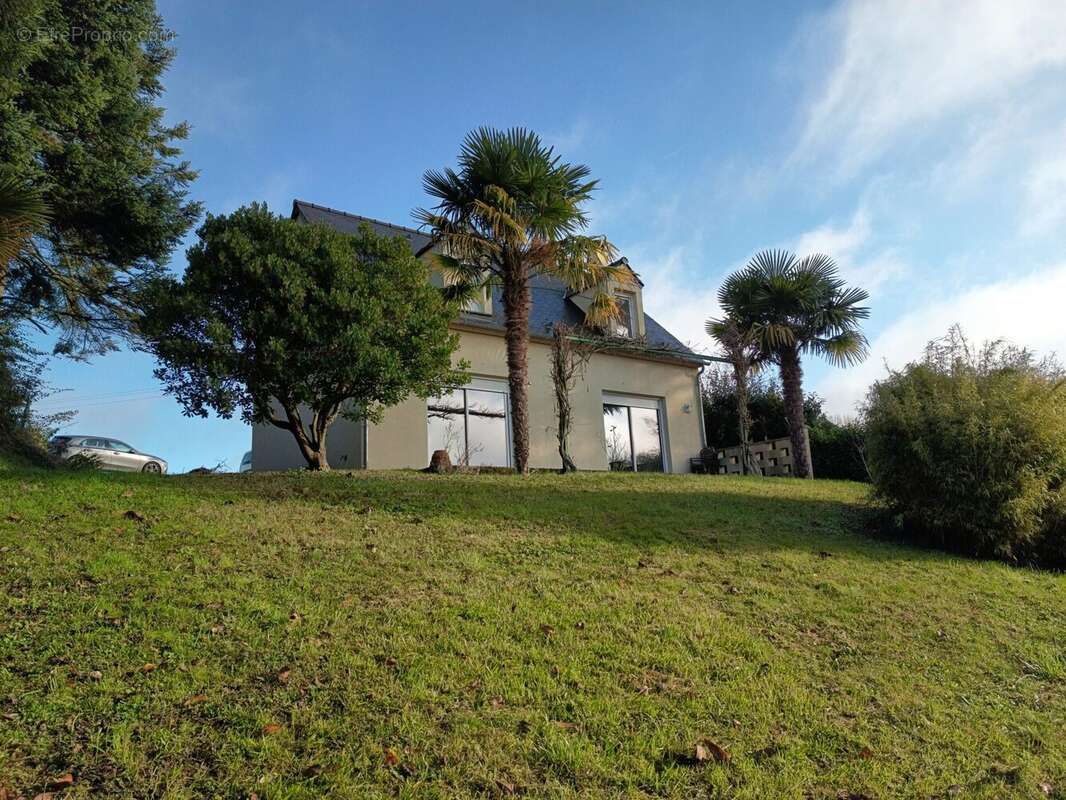 Maison à VERNOU-SUR-BRENNE