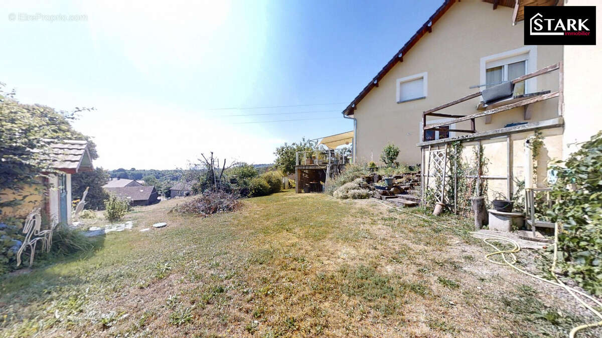 Maison à AUXELLES-BAS