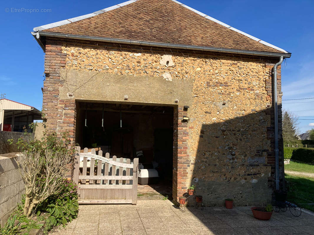 Maison à AIX-EN-OTHE