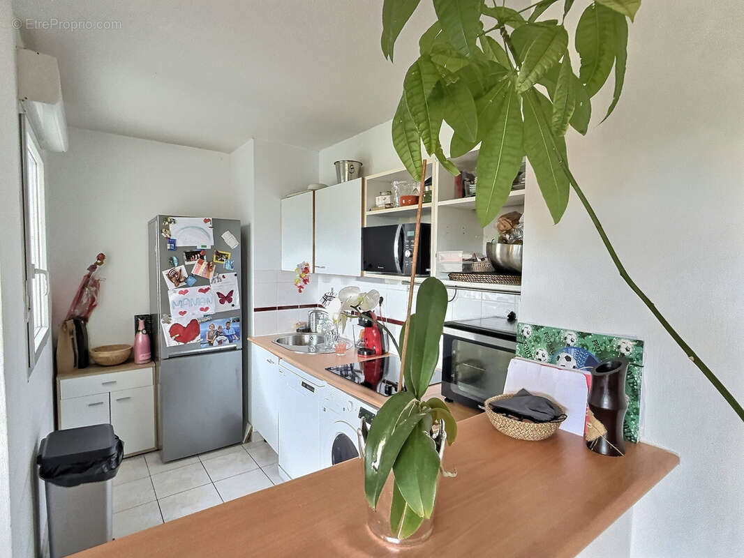 Appartement à LE CRES