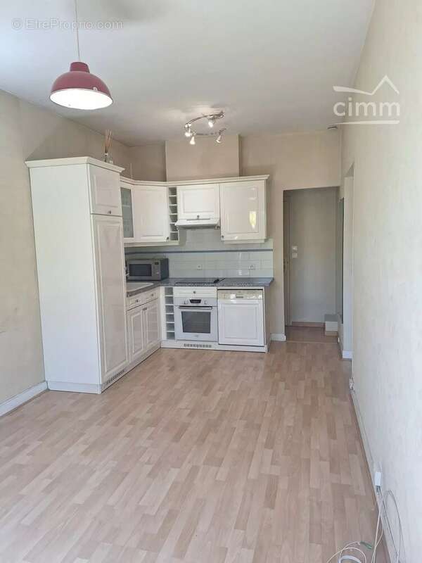 Appartement à SAINT-MAUR-DES-FOSSES
