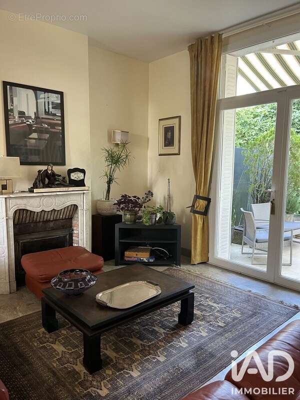 Maison 284 m² à La Rouxiere  - photo 8