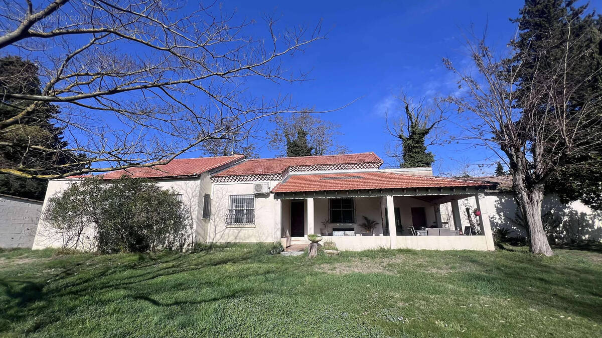 Maison à ARLES