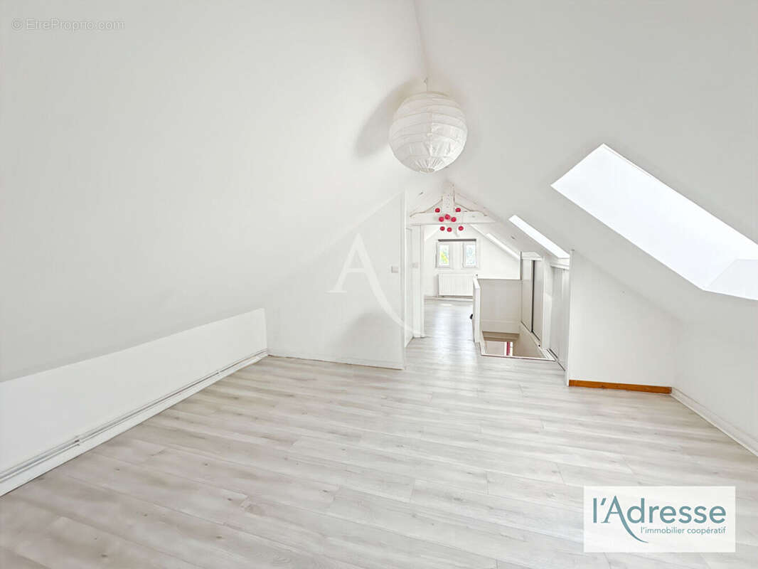 Maison à FLEURY-SUR-ANDELLE