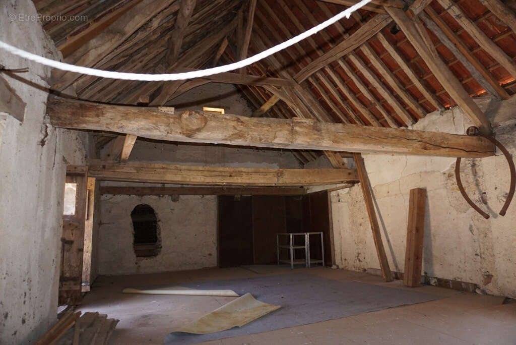 Maison à PARAY-LE-MONIAL