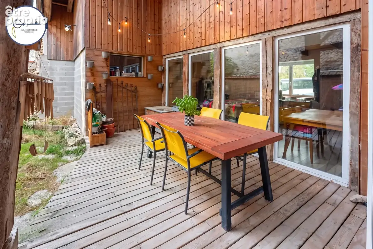 Ferme - 220m2 - 10 pieces - photo 3