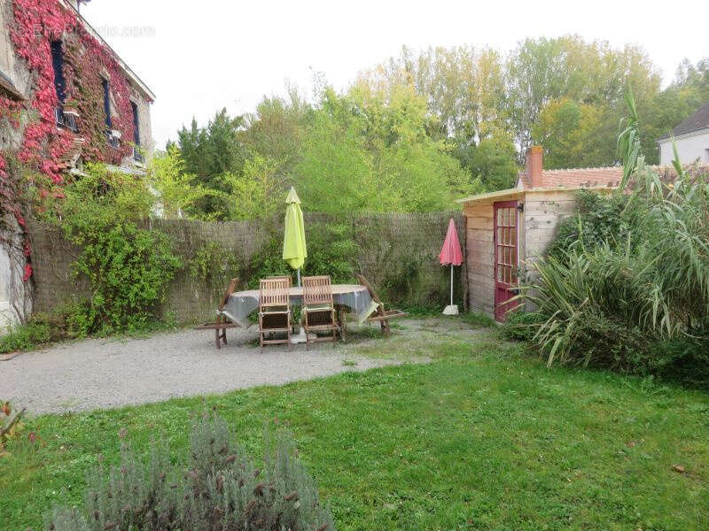 Maison à MEUSNES