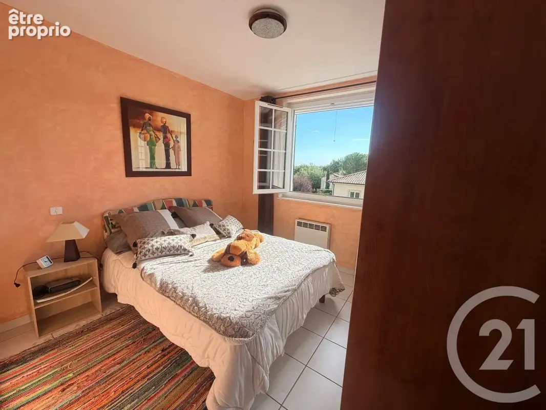 Maison 207 m² à Roiffieux  - photo 11