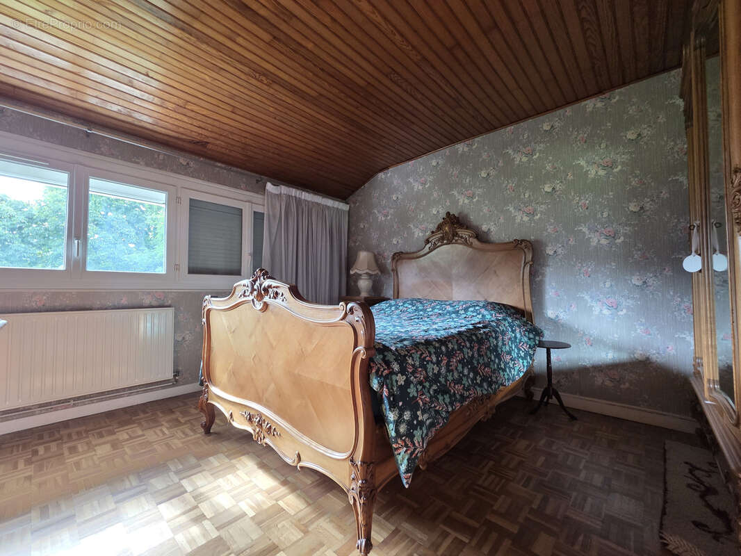 Maison à LOUVRES