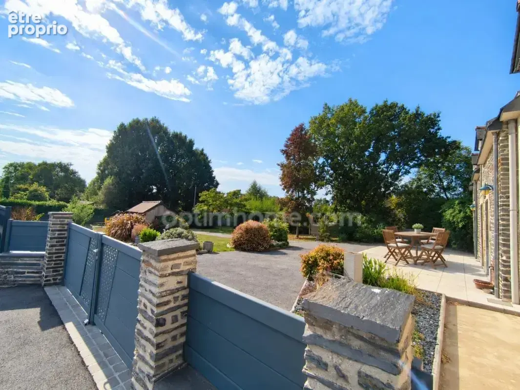 Maison en pierre avec dépendances - 240 m²- SAINT JUST (35) - photo 2