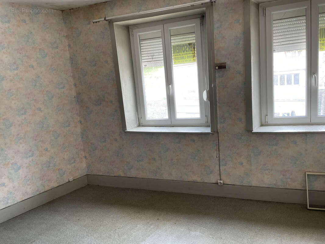 Appartement à FOUGEROLLES