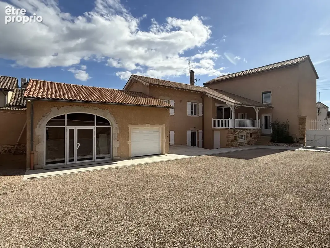 Maison à BELLEVILLE