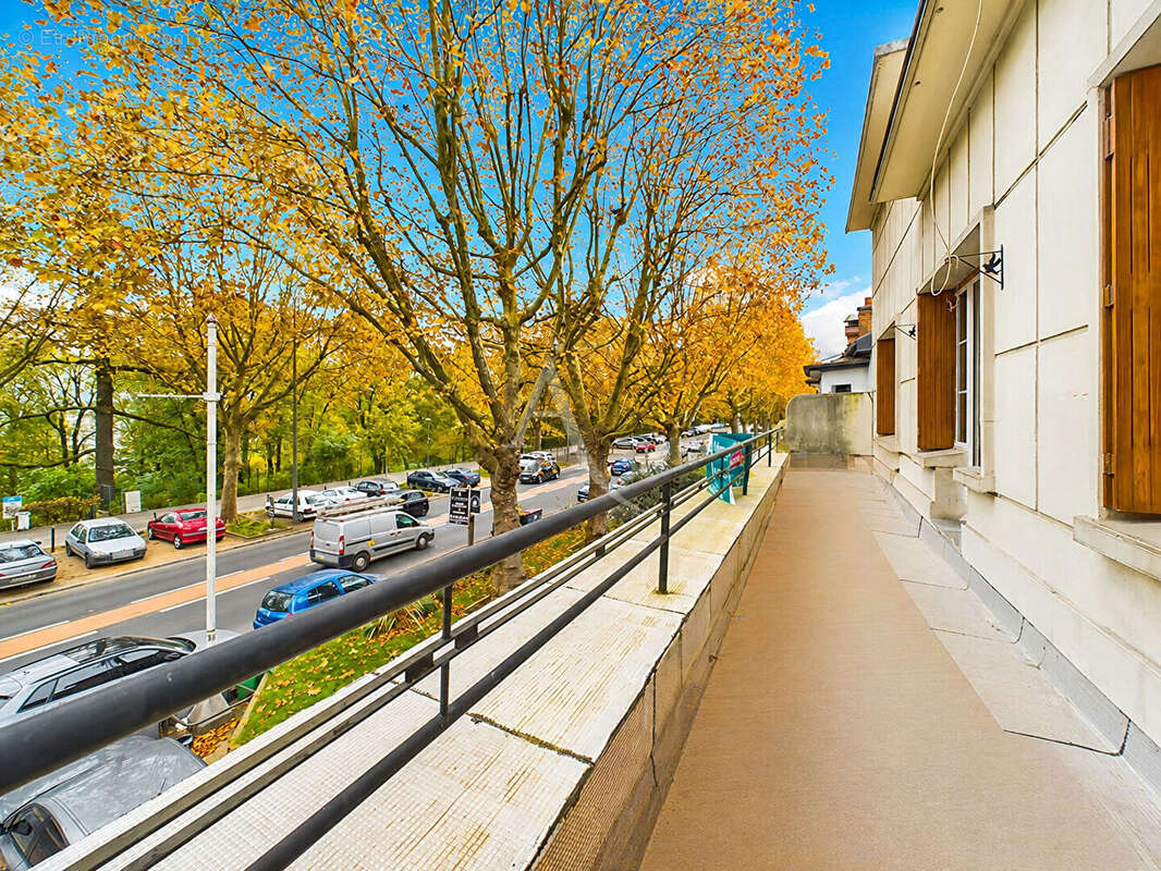 Appartement à BONNEUIL-SUR-MARNE