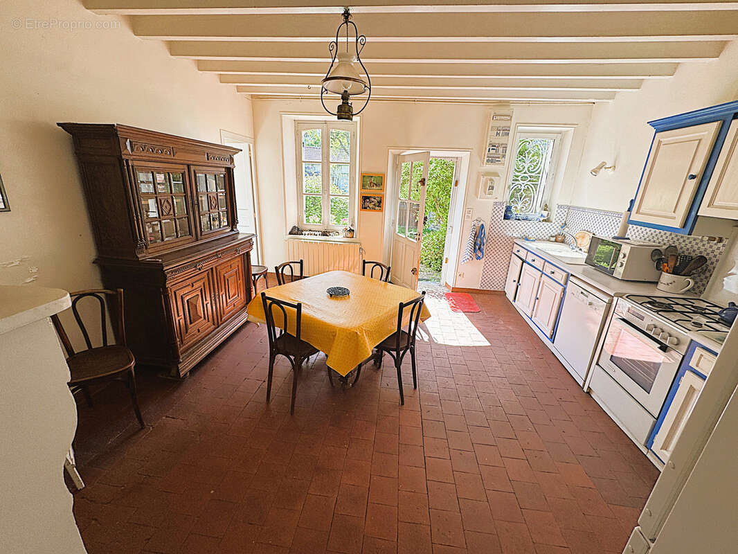Maison à THEUVILLE