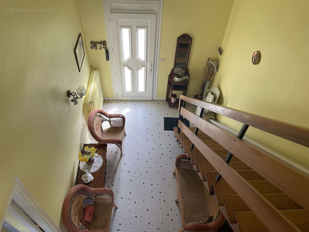 Maison à COURVILLE-SUR-EURE