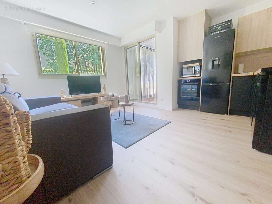 Appartement à MOUGINS